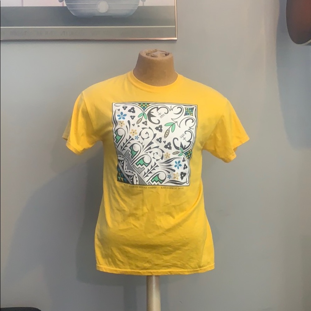 (3 for $10) yellow Gildan shirt